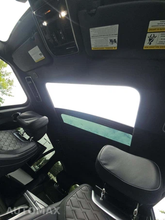 2023 Land Rover Range Rover SV LWB – miniatura 11