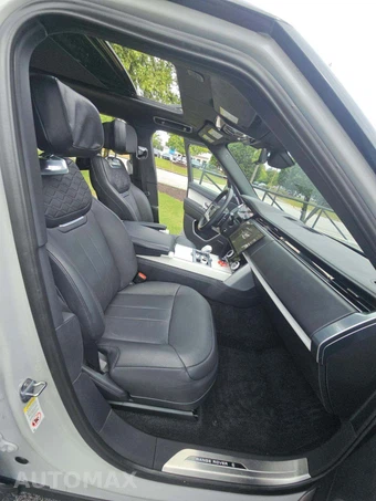 2023 Land Rover Range Rover SV LWB – miniatura 18
