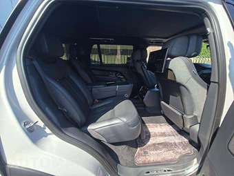 2023 Land Rover Range Rover SV LWB - miniatura 16