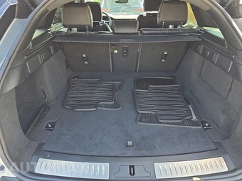 2023 Land Rover Range Rover Velar R-Dynamic S – miniatura 16