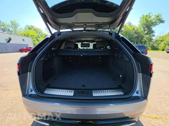 2023 Land Rover Range Rover Velar R-Dynamic S – miniatura 10
