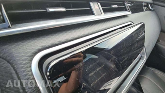 2023 Land Rover Range Rover Velar S - miniatura 20