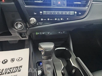 2023 Lexus ES 250 – miniatura 11