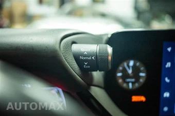 2023 Lexus ES 300h - miniatura 20