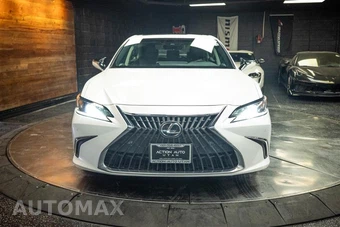 2023 Lexus ES 300h - miniatura 4