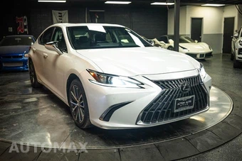 2023 Lexus ES 300h - miniatura 5