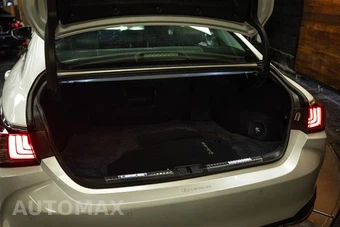 2023 Lexus ES 300h - miniatura 7