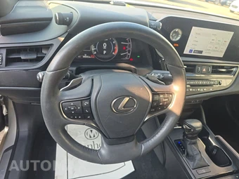 2023 Lexus ES 350 – miniatura 10
