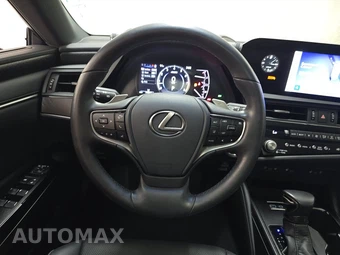 2023 Lexus ES 350 – miniatura 10