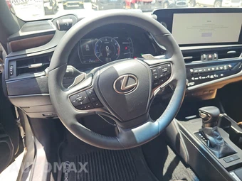 2023 Lexus ES 350 – miniatura 10