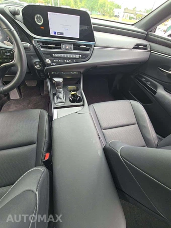 2023 Lexus ES 350 – miniatura 10