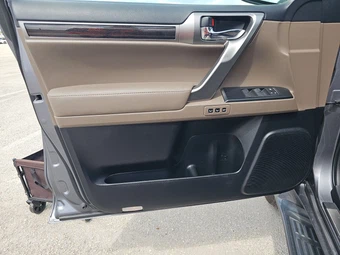 2023 Lexus GX 460 Premium – miniatura 9