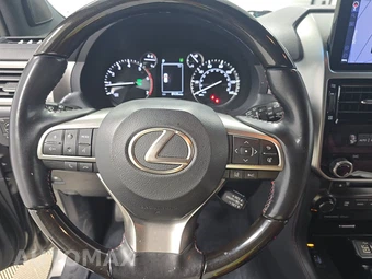 2023 Lexus GX 460 Premium – miniatura 10