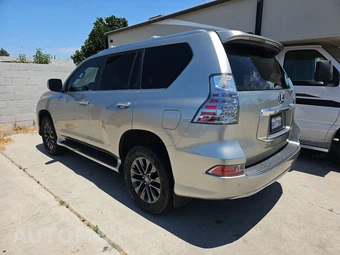 2023 Lexus GX 460 Premium – miniatura 6