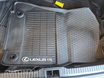2023 Lexus IS 300 – miniatura 29
