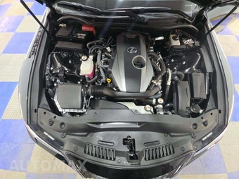 2023 Lexus IS 300 - miniatura 24
