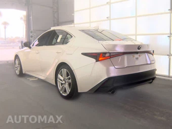 2023 Lexus IS 300 – miniatura 6
