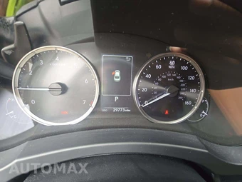2023 Lexus IS 300 - miniatura 9
