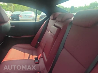 2023 Lexus IS 300 – miniatura 16