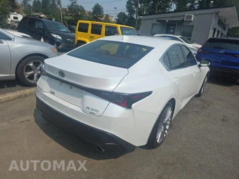 2023 Lexus IS 300 – miniatura 4