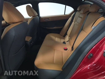 2023 Lexus IS 300 - miniatura 13