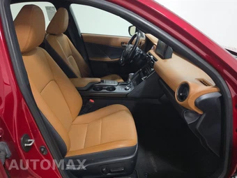 2023 Lexus IS 300 - miniatura 8