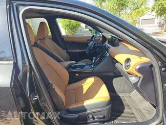 2023 Lexus IS 350 F SPORT Design - miniatura 18