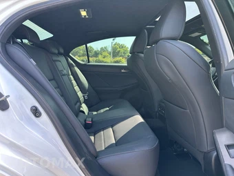 2023 Lexus IS 350 F SPORT - miniatura 17