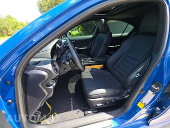 2023 Lexus IS 350 F SPORT - miniatura 6