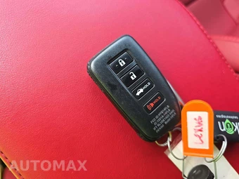 2023 Lexus IS 350 F SPORT - miniatura 8