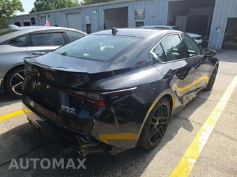 2023 Lexus IS 350 F SPORT - miniatura 3