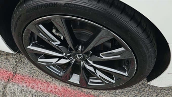 2023 Lexus IS 350 F SPORT - miniatura 2