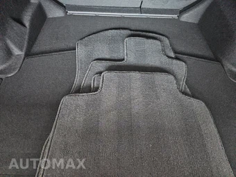 2023 Lexus IS 350 F SPORT - miniatura 17