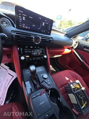 2023 Lexus IS 350 F SPORT - miniatura 10