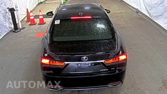 2023 Lexus LS 500 - miniatura 5