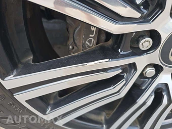 2023 Lexus LX 600 Luxury - miniatura 21