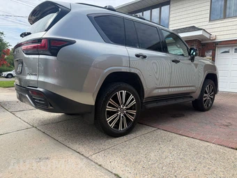 2023 Lexus LX 600 Luxury - miniatura 6