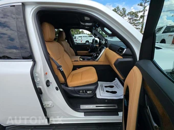 2023 Lexus LX 600 Luxury - miniatura 19