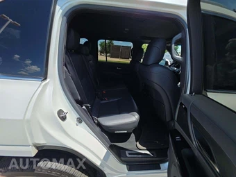 2023 Lexus LX 600 Premium – miniatura 17