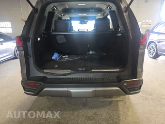 2023 Lexus LX 600 Ultra Luxury - miniatura 16
