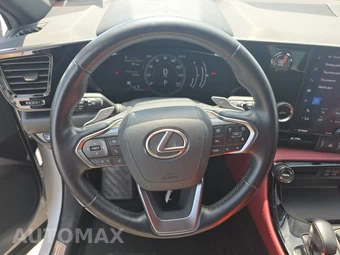 2023 Lexus NX 250 – miniatura 10