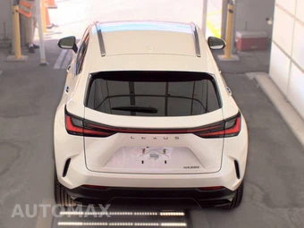 2023 Lexus NX 250 – miniatura 5