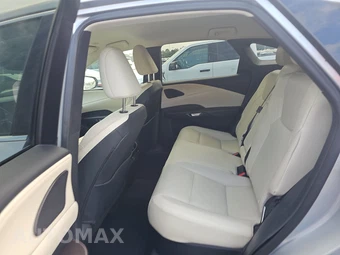 2023 Lexus RX 350 – miniatura 13