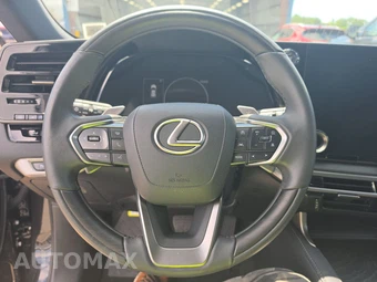 2023 Lexus RX 350 – miniatura 10