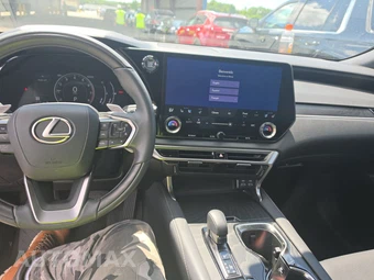 2023 Lexus RX 350 – miniatura 11