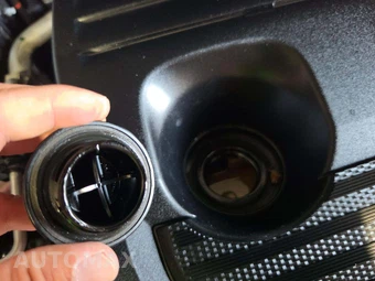 2023 Lexus RX 350h Luxury – miniatura 26