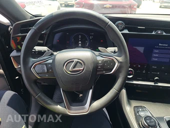 2023 Lexus RZ 450e Premium w/20" Wheels - miniatura 10