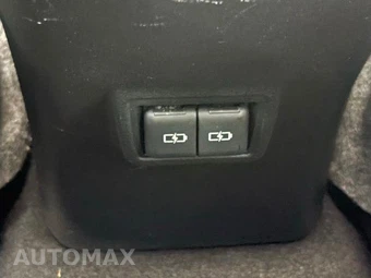 2023 Lexus UX 250h - miniatura 10