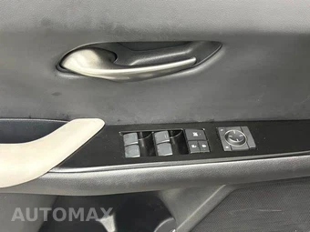 2023 Lexus UX 250h - miniatura 12