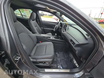 2023 Lexus UX 250h Premium – miniatura 18
